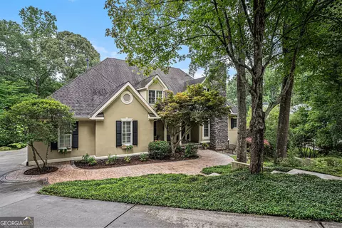 418 Henredon Hl, Peachtree City, GA 30269