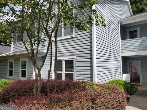 62 Sutton Pl, Avondale Estates, GA 30002 photo 4