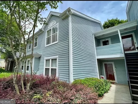 62 Sutton Pl, Avondale Estates, GA 30002 photo 3