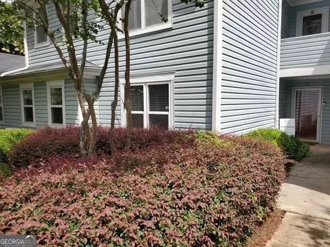 62 Sutton Pl, Avondale Estates, GA 30002 photo 5
