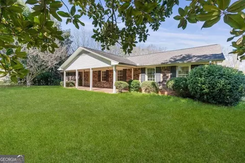 964 Wh Hayes Rd, Jefferson, GA 30549