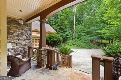 119 Riverbluff Dr, Lagrange, GA 30240 photo 9