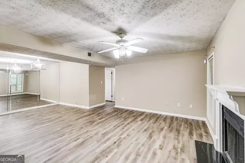 6473 Northridge Way, Morrow, GA 30260 photo 4
