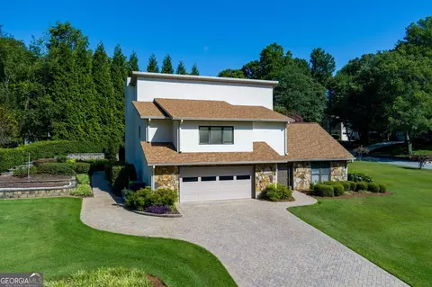 4425 Cove Island Dr, Marietta, GA 30067