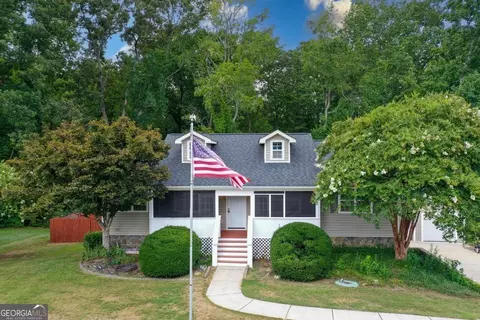 261 Fern Ct, Hampton, GA 30228