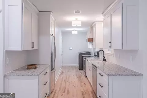 3933 Irvindale Rd, Duluth, GA 30096 photo 6