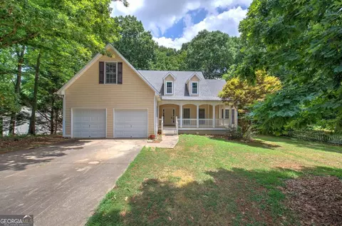 70 Woodland Bridge Dr, Adairsville, GA 30103