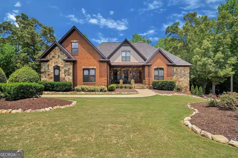 805 Suncrest Ct, Hampton, GA 30228