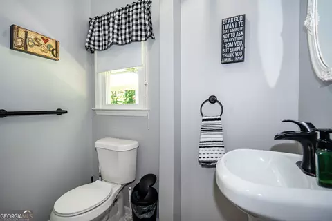 119 Taylor Len Dr, Lagrange, GA 30240 photo 9