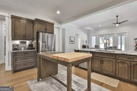 Kitchen - 105 Dean Dr, Tyrone, GA 30290 photo 3 of 5