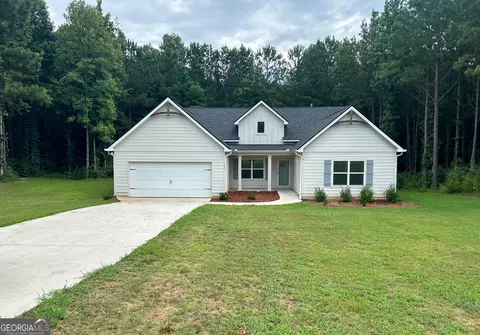101 Fenwick Manor Dr, Lagrange, GA 30241