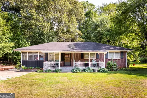 8181 Highland Dr SW, Covington, GA 30014