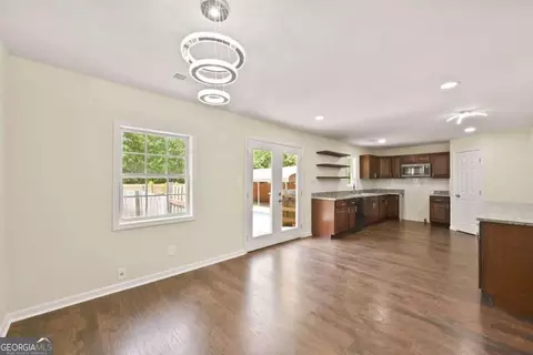 237 Midway Rd, Barnesville, GA 30204 photo 9