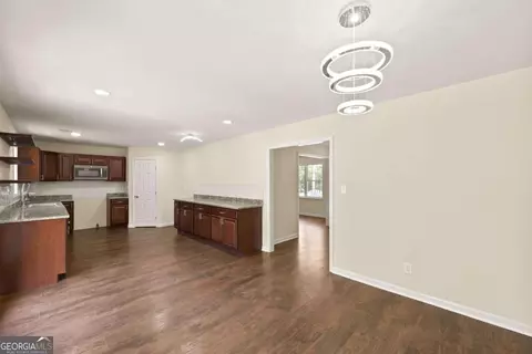237 Midway Rd, Barnesville, GA 30204 photo 10
