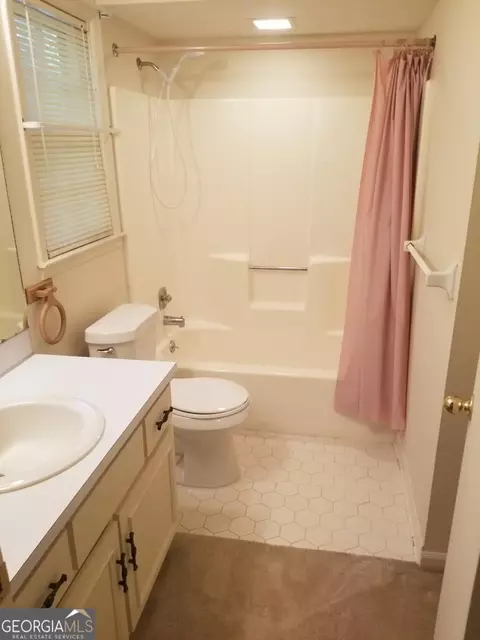 197 Cosby Dr, Lagrange, GA 30241 photo 11