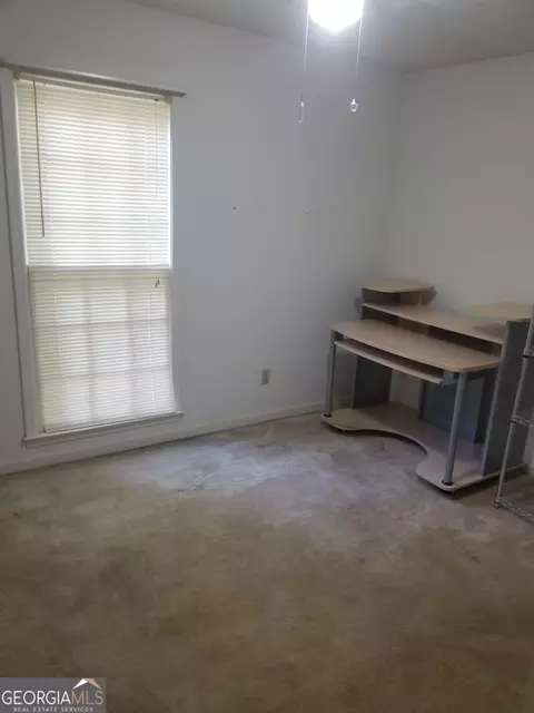 197 Cosby Dr, Lagrange, GA 30241 photo 9