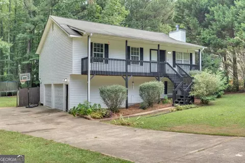 136 White Pine Ln, Temple, GA 30179