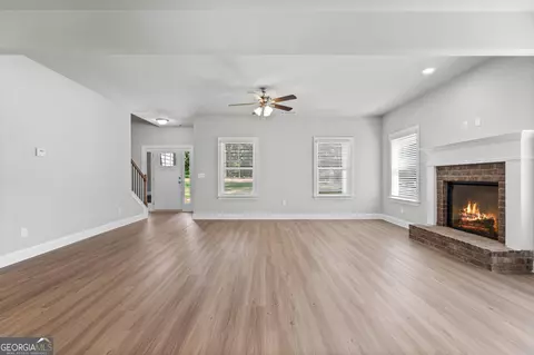 674 E Lake Rd, Mcdonough, GA 30252 photo 5