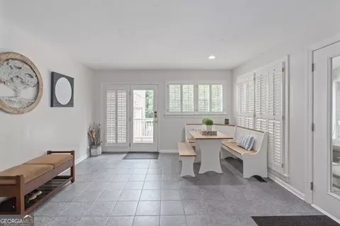 Entry Way - 85 Lovic Davis Rd, Lagrange, GA 30240 photo 4 of 4