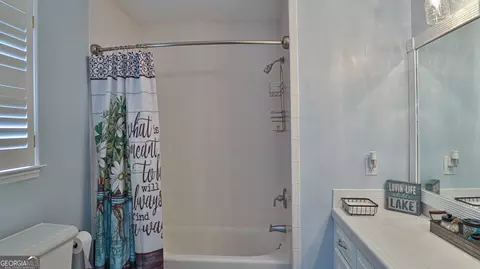 Bath - 85 Lovic Davis Rd, Lagrange, GA 30240 photo 3 of 16