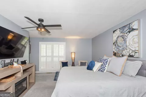 Bedroom - 85 Lovic Davis Rd, Lagrange, GA 30240 photo 2 of 17