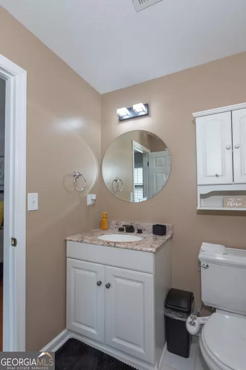 Bath - 85 Lovic Davis Rd, Lagrange, GA 30240 photo 14 of 16