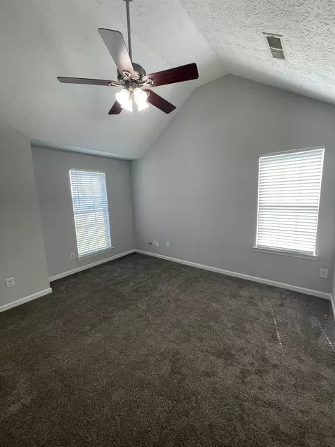 320 Preakness Dr, Lagrange, GA 30241 photo 10