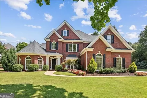 7005 Evergreen Pl, Roswell, GA 30076