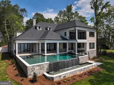 137 Carolyn Dr, Eatonton, GA 31024