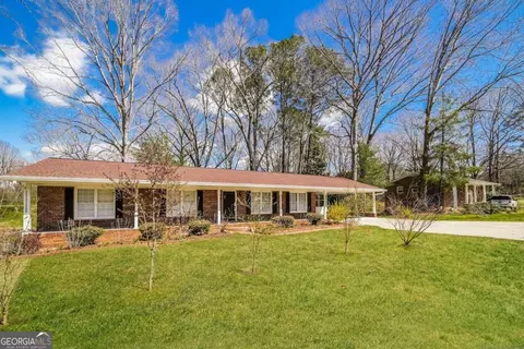15 Jones Mill Pl, Cartersville, GA 30120