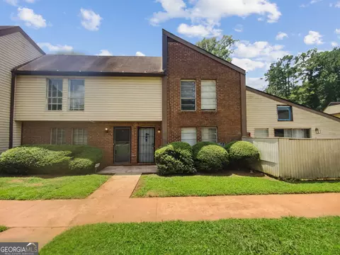 3250 Strawberry Ln, Decatur, GA 30034