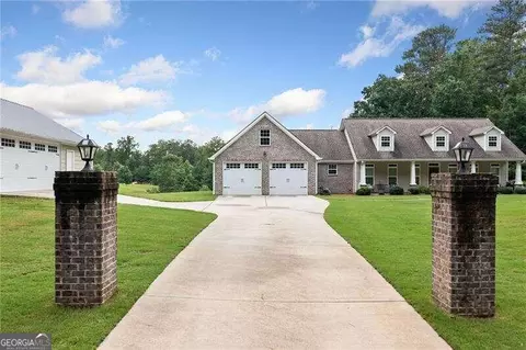 2558 Mulberry Rock Rd, Dallas, GA 30157