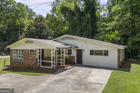 3121 Dodson Dr, East Point, GA 30344