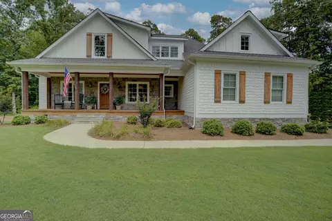 19 Winterberry Ln, Rome, GA 30161