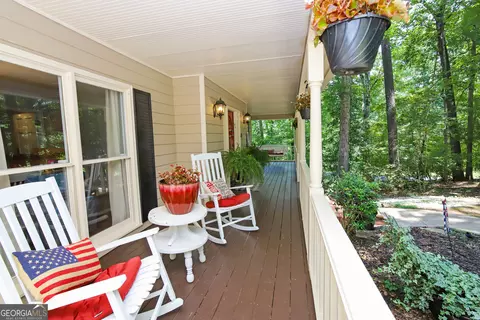 105 Lakeshore Way, Lagrange, GA 30240 photo 3
