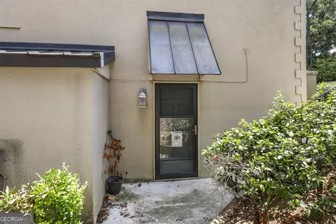 75 Chaumont Sq NW, Atlanta, GA 30327