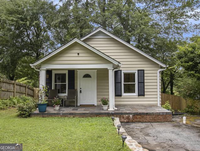 1024 Pecan St, Clarkston, GA 30021