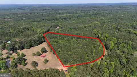110 Canter Way, Forsyth, GA 31029