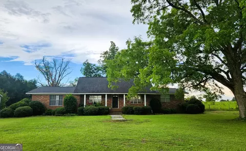 5015 Edna Lanier Rd, Garfield, GA 30425