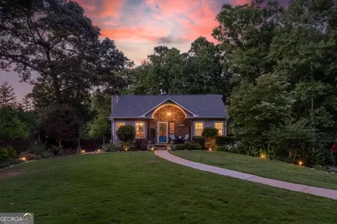 118 Myrtle Rd, Woodstock, GA 30189