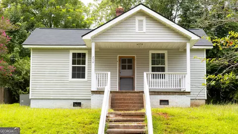 230 Deluxe Cir, Thomaston, GA 30286