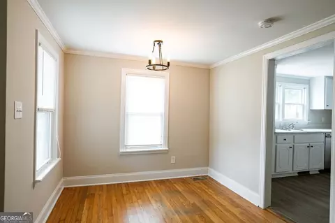 400 Taylor St, Barnesville, GA 30204 photo 13