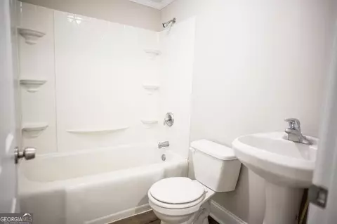 400 Taylor St, Barnesville, GA 30204 photo 18