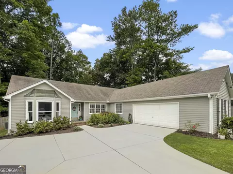 4225 Mabry Rd NE, Roswell, GA 30075