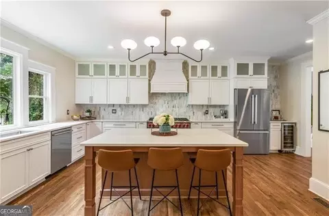 2508 Briers North Dr, Dunwoody, GA 30360