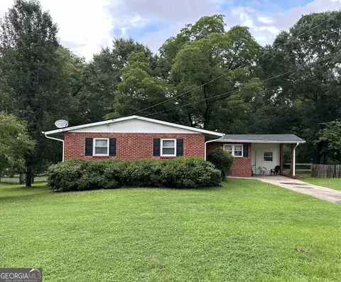 3618 Lakeshore Dr, Smyrna, GA 30082