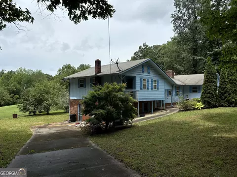 149 May St, Cornelia, GA 30531