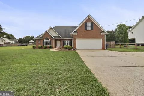 13497 Woolsey Rd, Hampton, GA 30228