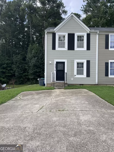 2565 Picardy Cir N, College Park, GA 30349