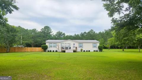 186 Robbins Rd, Statesboro, GA 30458